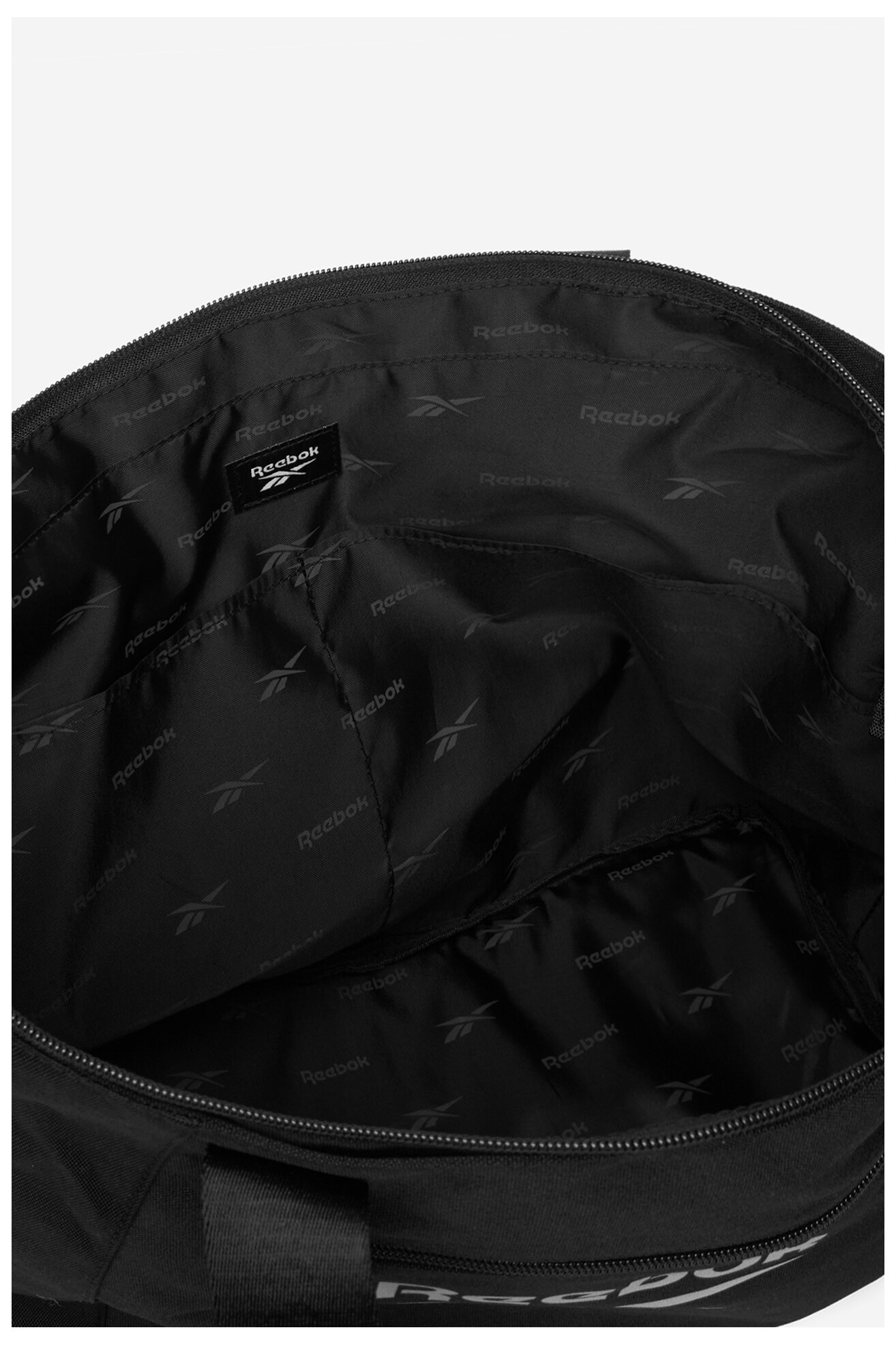 Дамска чанта Reebok CWBEO-RBK-P-005-09 ЧЕРЕН