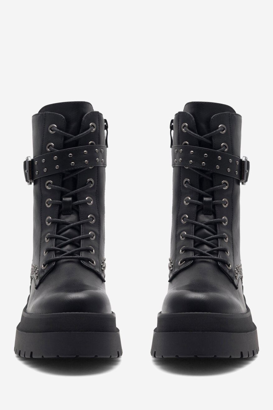 
                Bocanci DeeZee NEGRU - 5905588021285