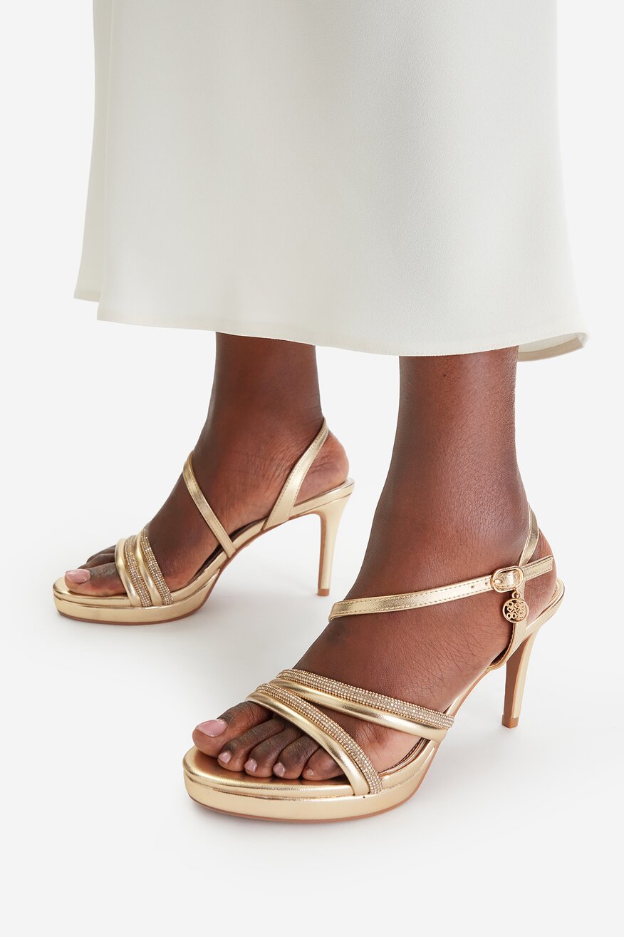 
                Сандали NINE WEST ЗЛАТИСТ - 5906751951538