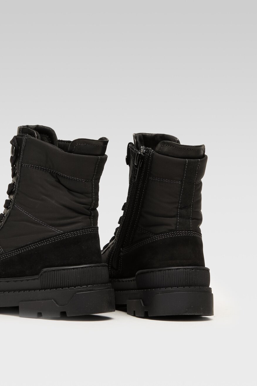 
                Lasocki Young - Skórzane kozaki czarne - 5904862381305