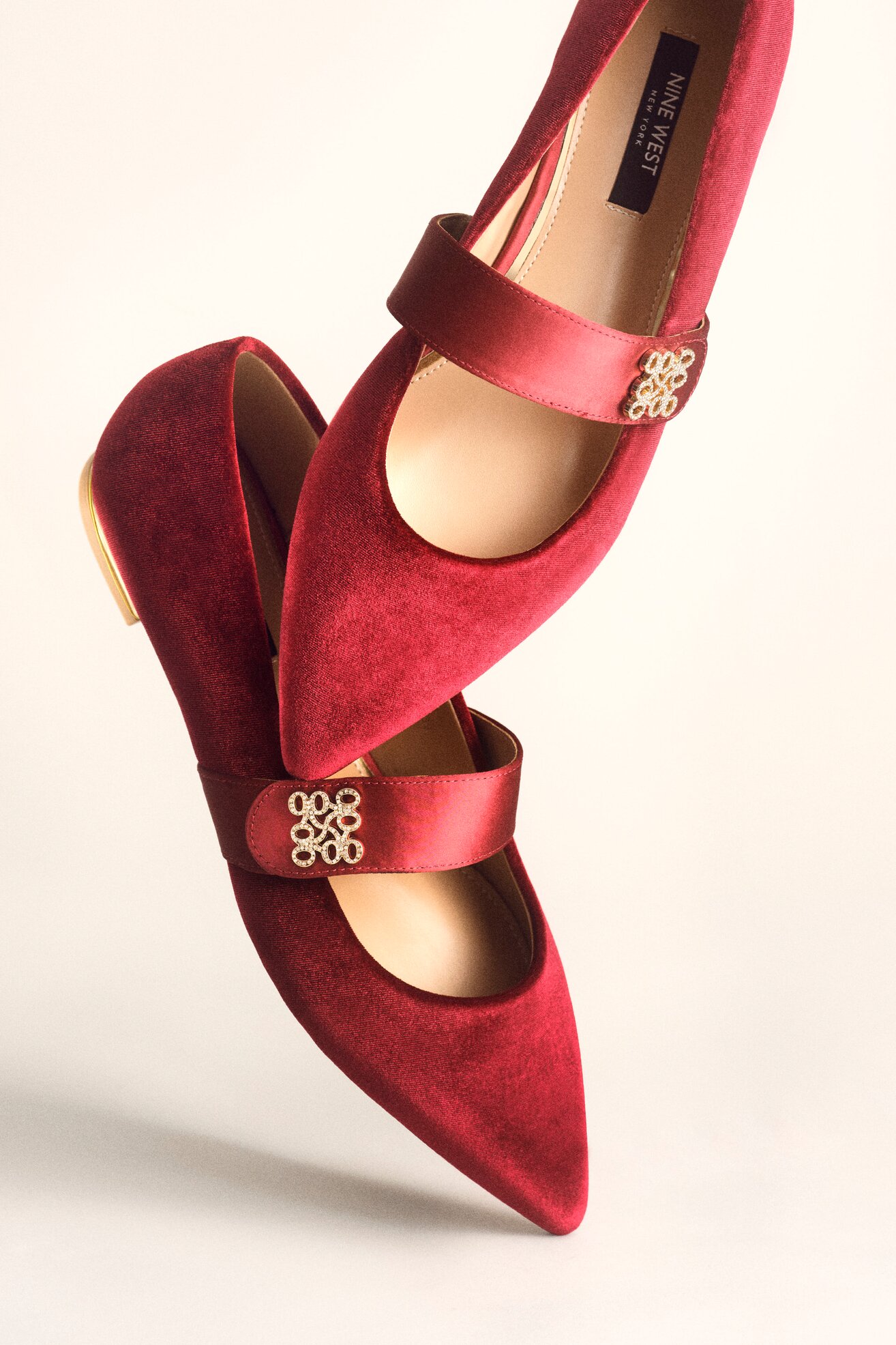 Baleriny NINE WEST 8168-1 BORDÓ