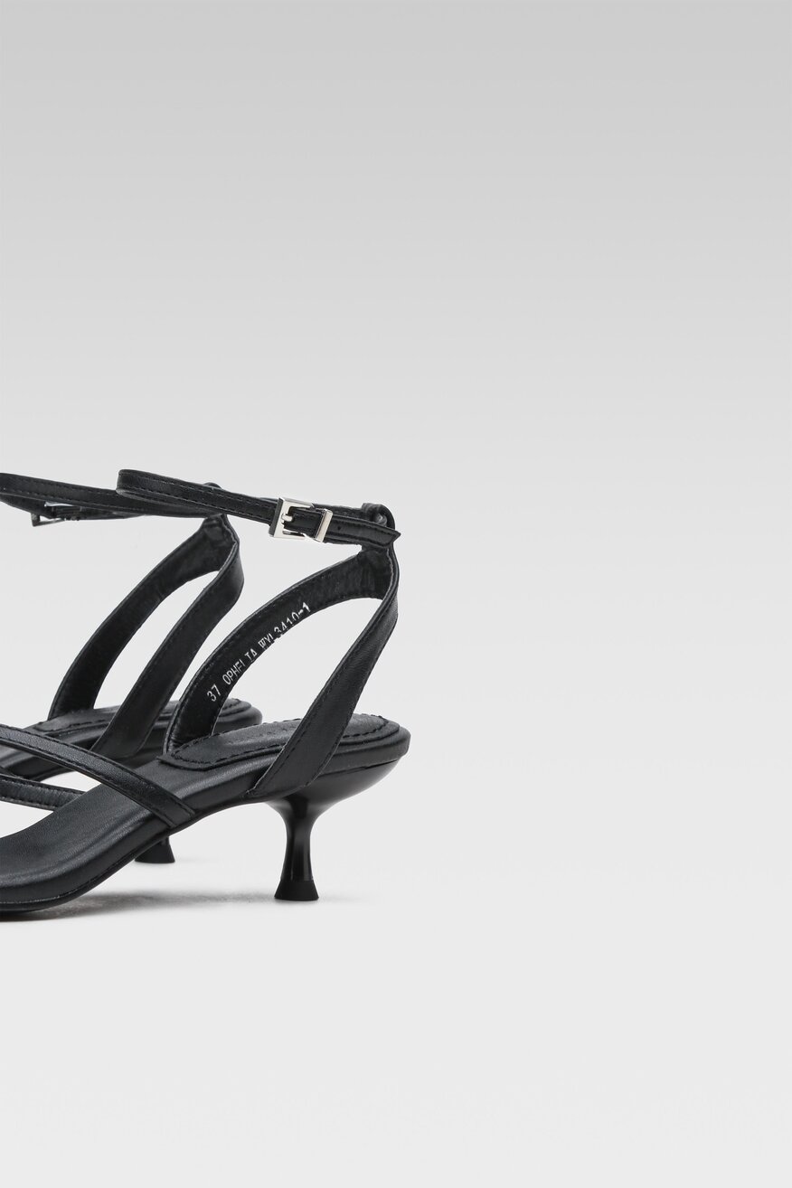 
                Jenny Fairy - Sandały na obcasie - 5904862744162