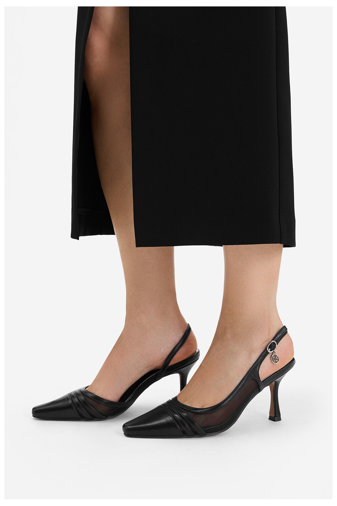 Czółenka NINE WEST CEO-CR422-D3005C Czarny