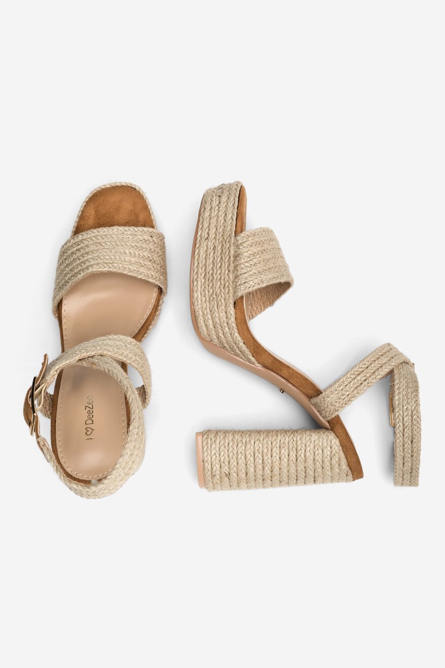 DeeZee - Sandały na słupku - 5904862831169