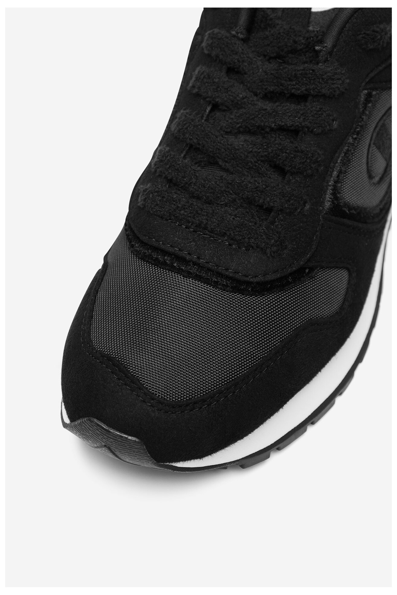 Încălțăminte sport Champion RN85 VELOUR S11705-KK001 NEGRU