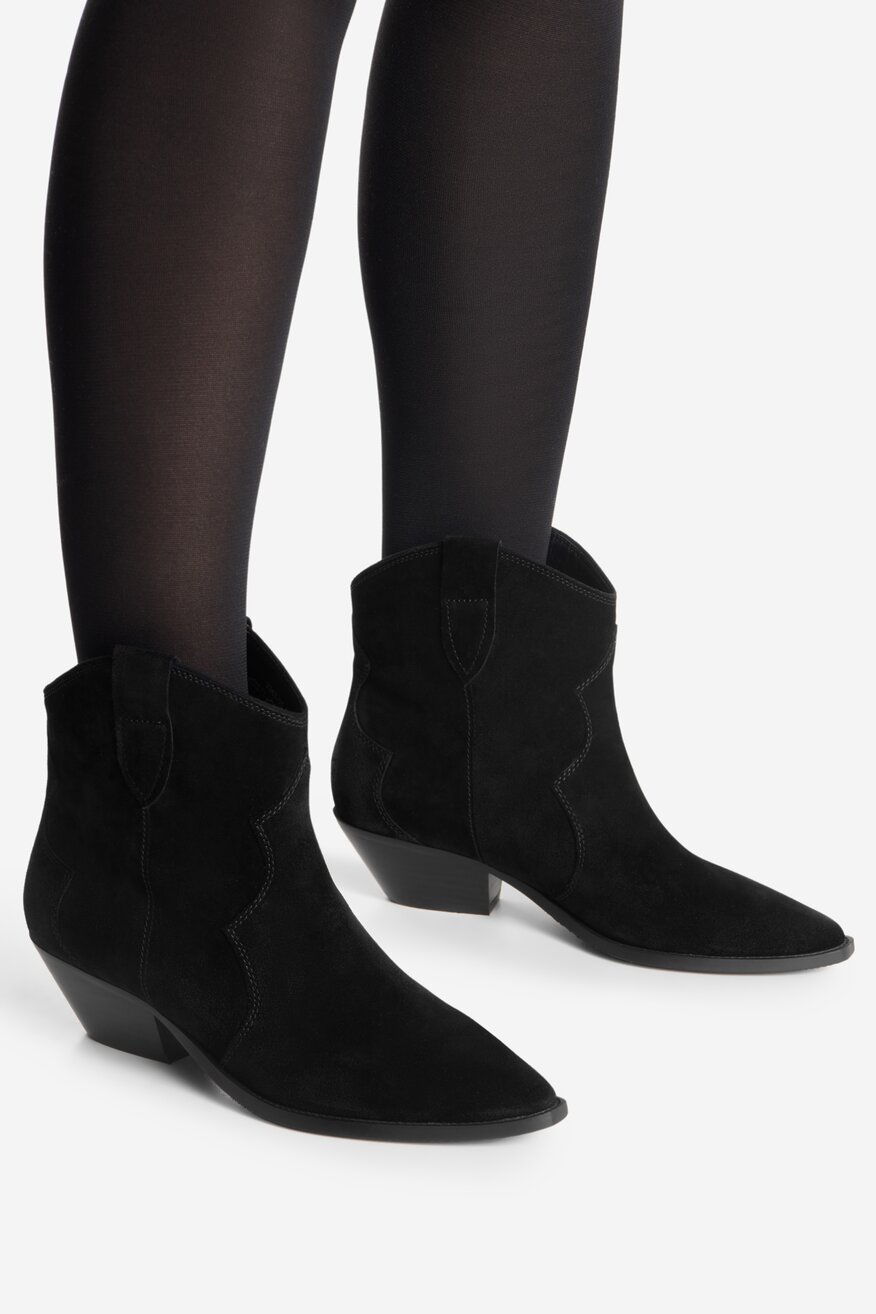 
                Ghete Badura NEGRU - 5905588819042