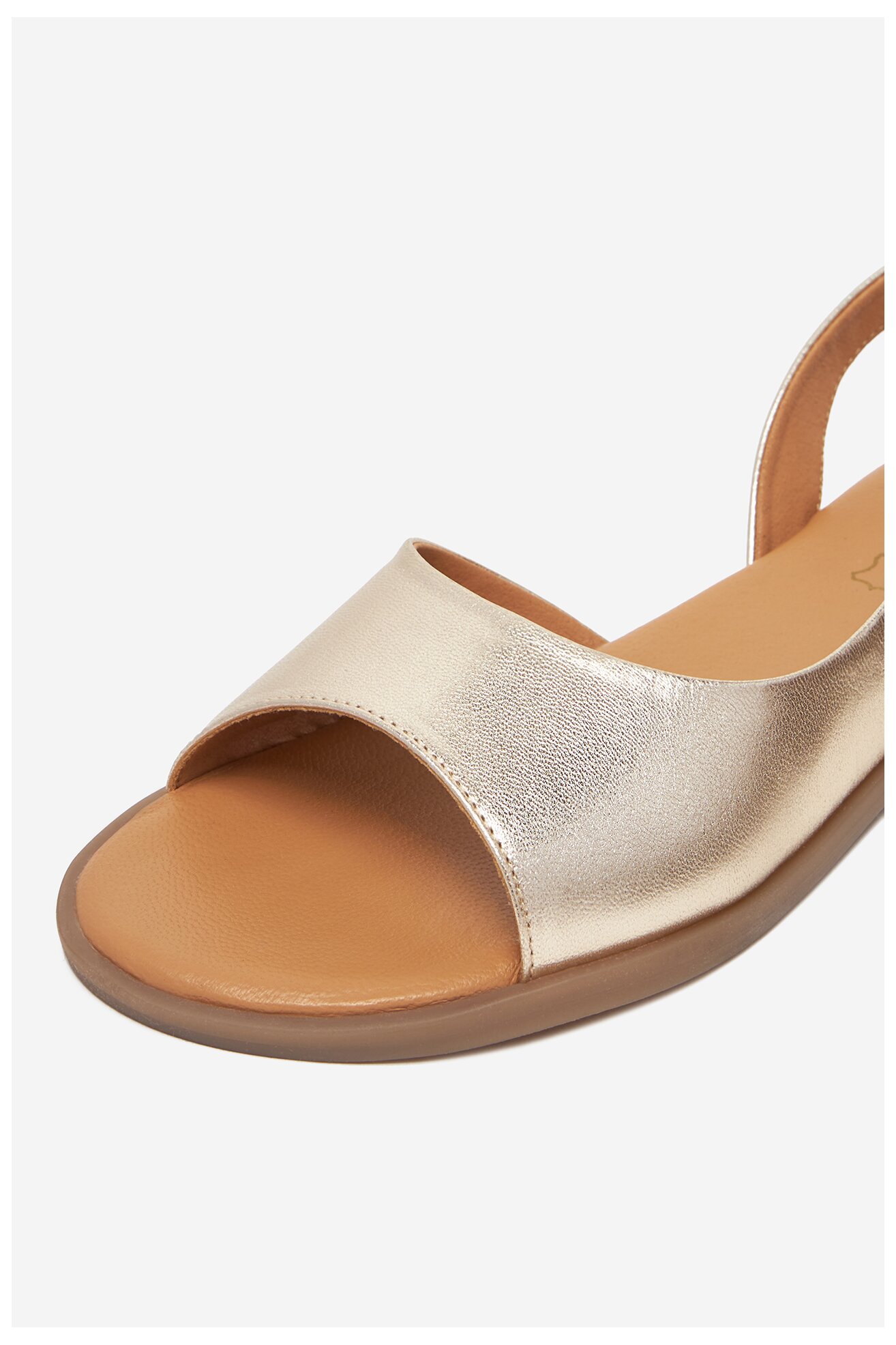 Сандали Lasocki FOXI WI16-FOXI-70 ЗЛАТИСТ