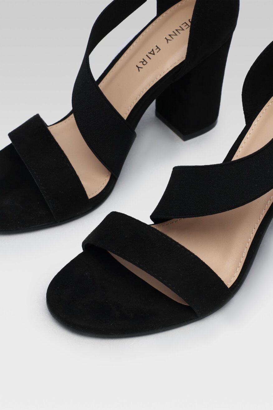 
                Jenny Fairy - Sandały na obcasie czarne - 5903698606712