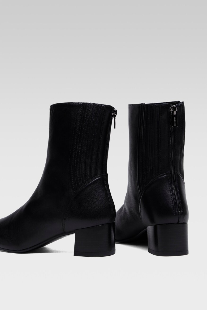 
                Gino Rossi - Skórzane botki na obcasie - 5903698992136