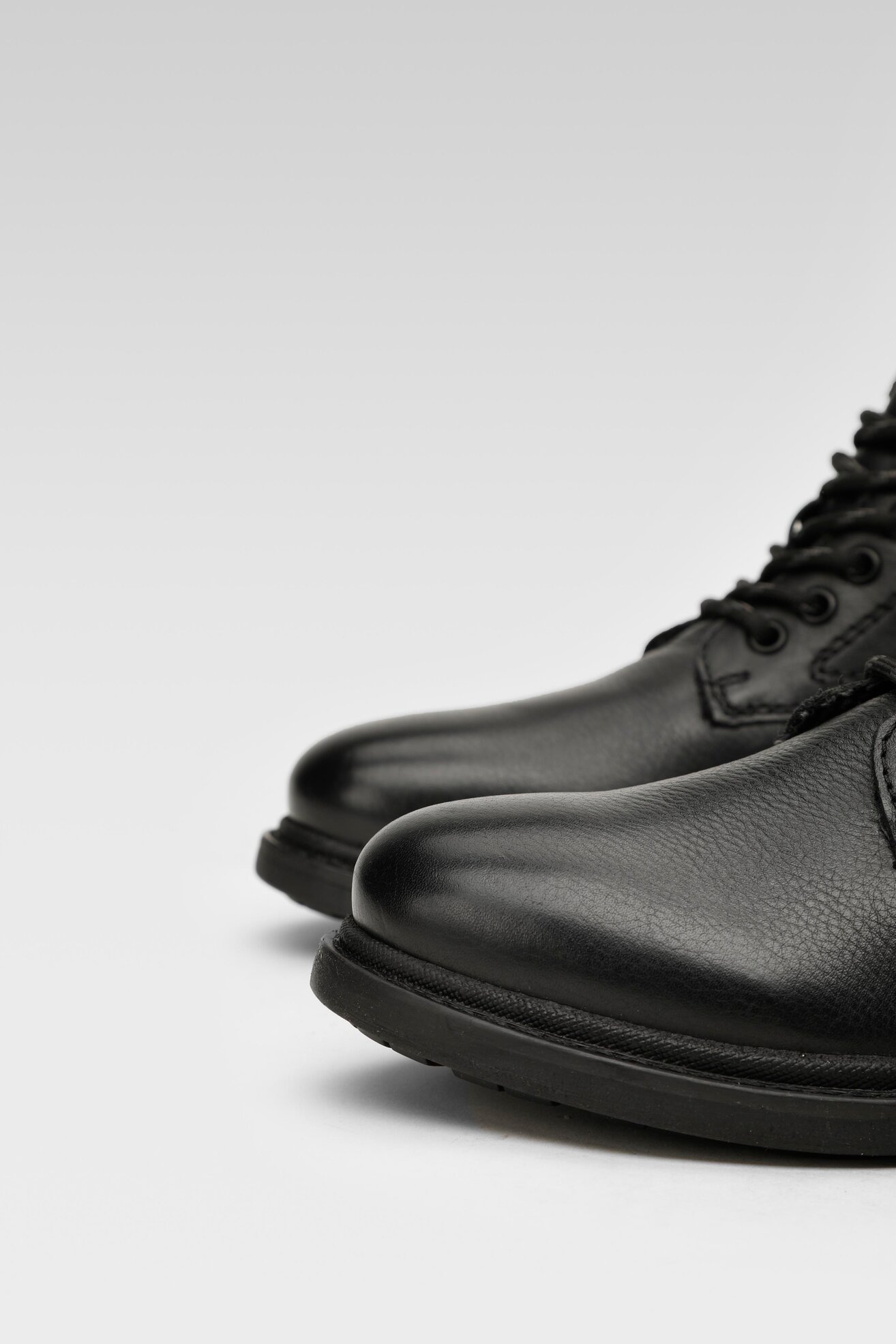 Trzewiki Bugatti 331-A5S30-1000-1000 Czarny