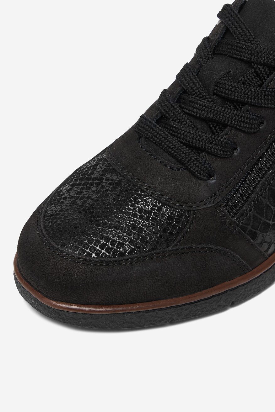 
                Félcipő Go Soft FEKETE - 5906751667385