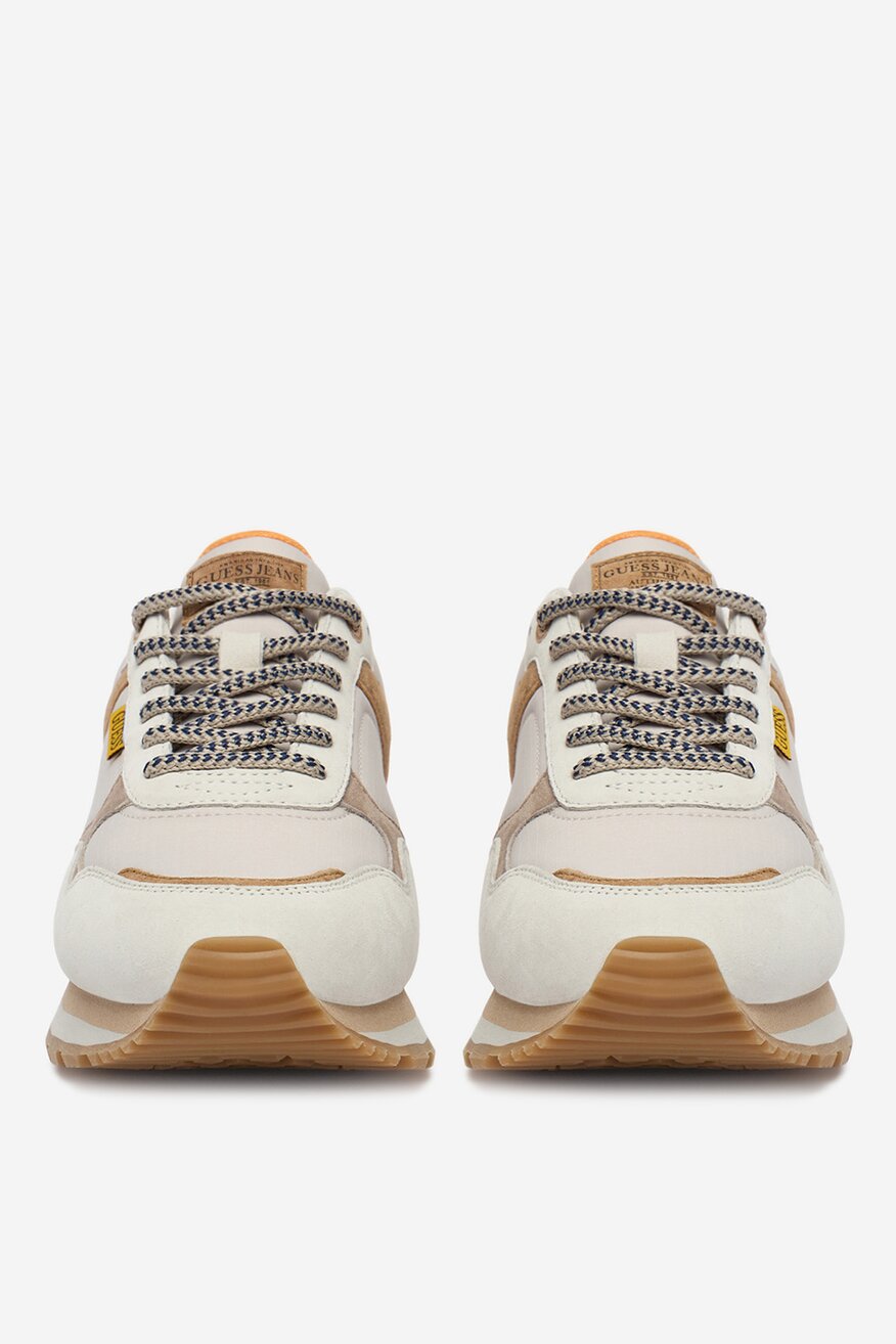 
                GUESS JEANS - Sneakersy skórzane - 5906751958162