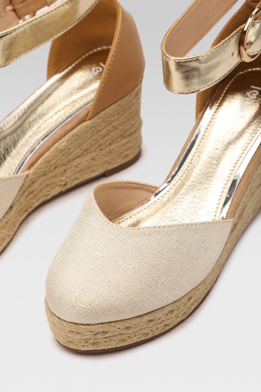 
                DeeZee - Espadryle na koturnie z platformą boho - 5903698566412