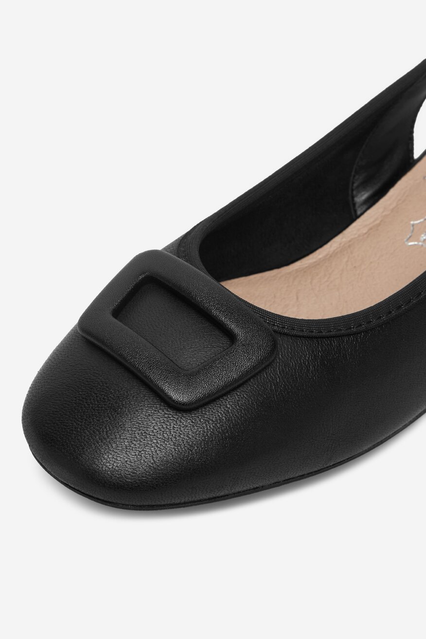 
                Елегантни обувки Rieker ЧЕРЕН - 5906751833322