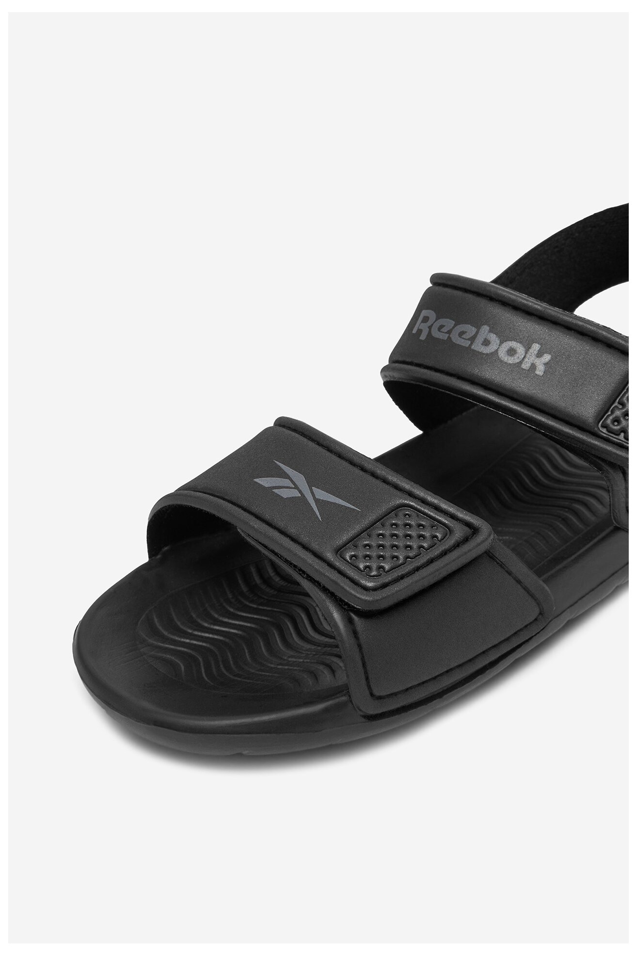 Сандалі Reebok 864023ACH(IV) ЧОРНИЙ