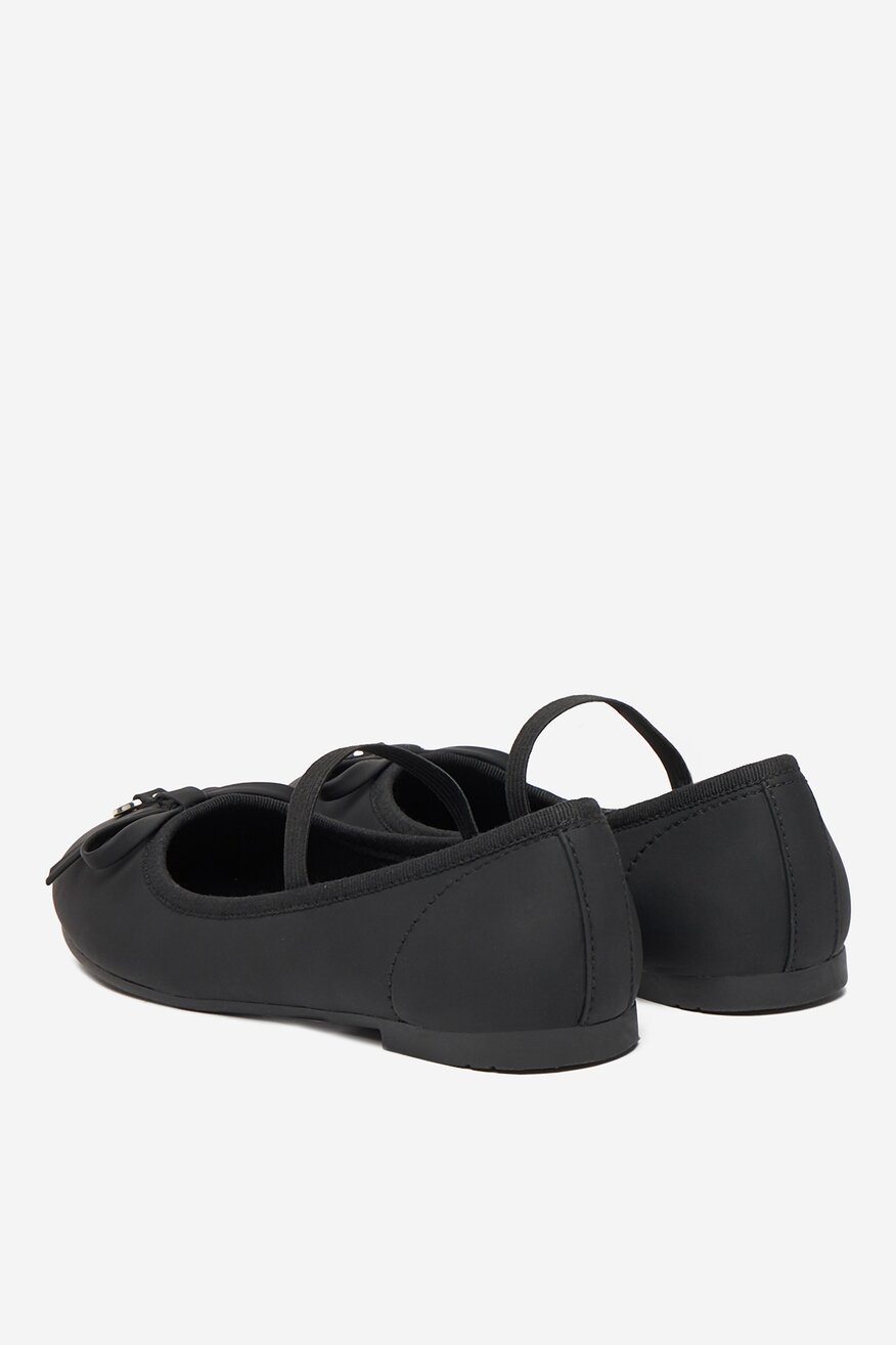 
                Балетки DeeZee ЧОРНИЙ - 5907964278160