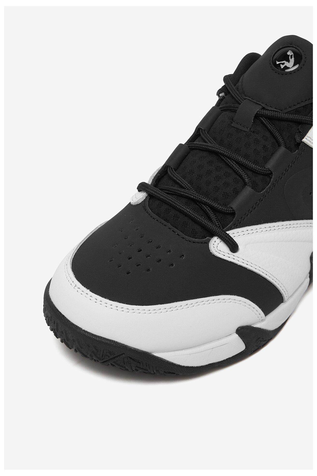 Obuwie sportowe SHAQ CEO-DEVASTATOR LOW AQ95037B-BW Czarny