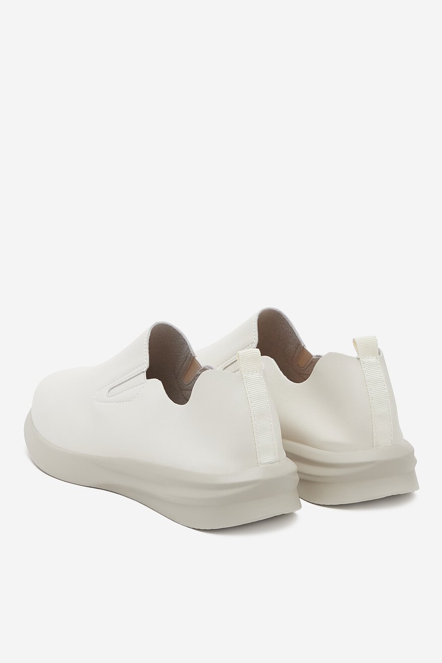 
                Clara Barson - Półbuty - 5904862917382