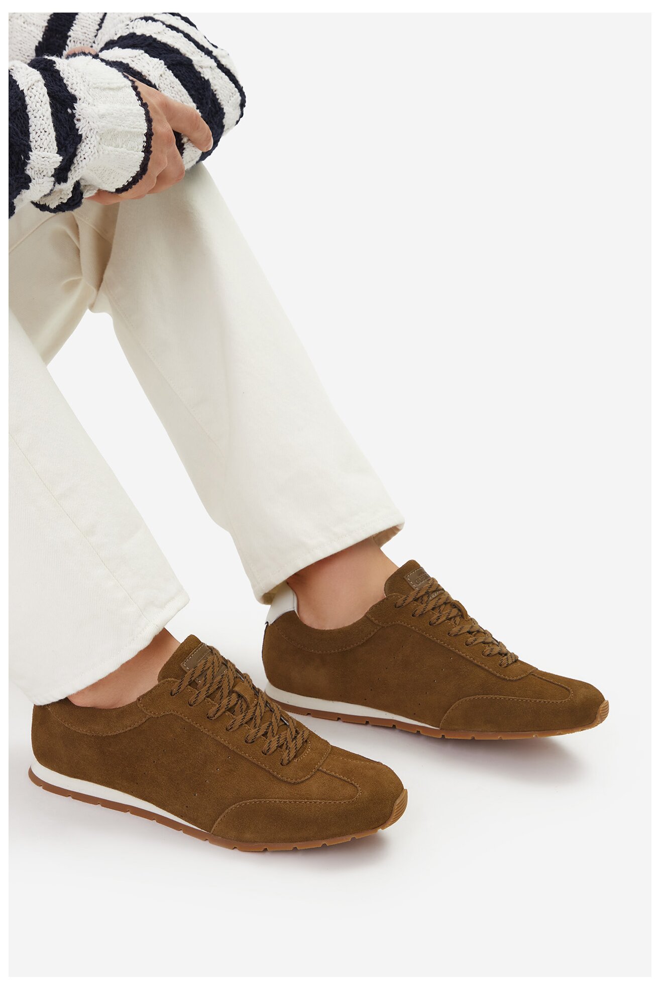 Półbuty GUESS JEANS EO-KOLORADO-01 126AM Brązowy