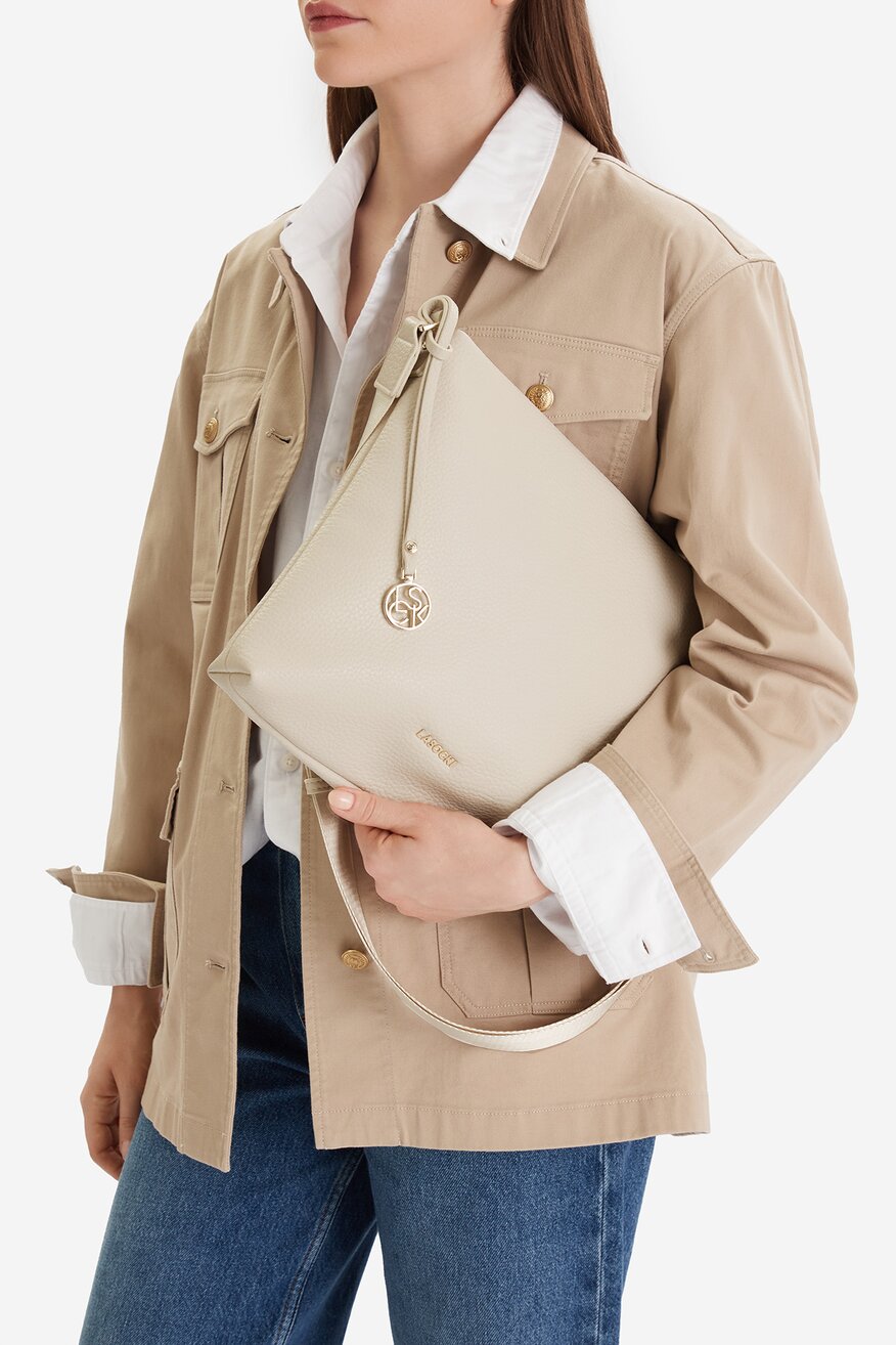 
                        Дамска чанта Lasocki CEO-LSK-K-031-06 СЛОНОВА КОСТ - 5906751522783