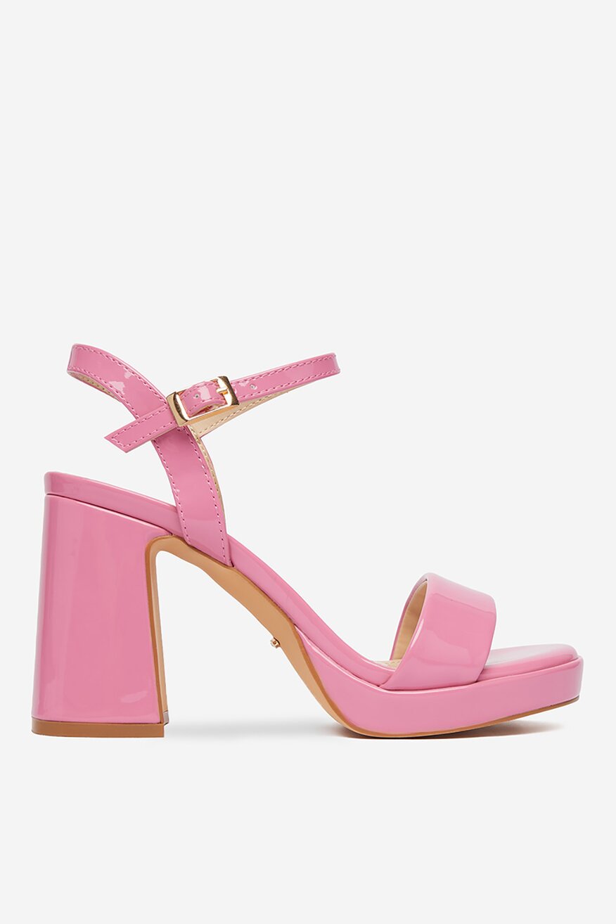 
                DeeZee - Sandały - 5906751863718