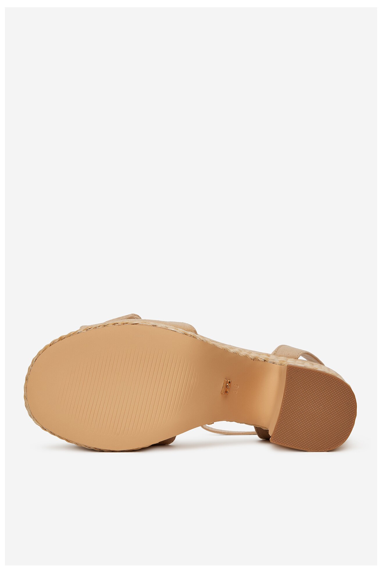 Сандали DeeZee RT2206125 БЕЖОВ