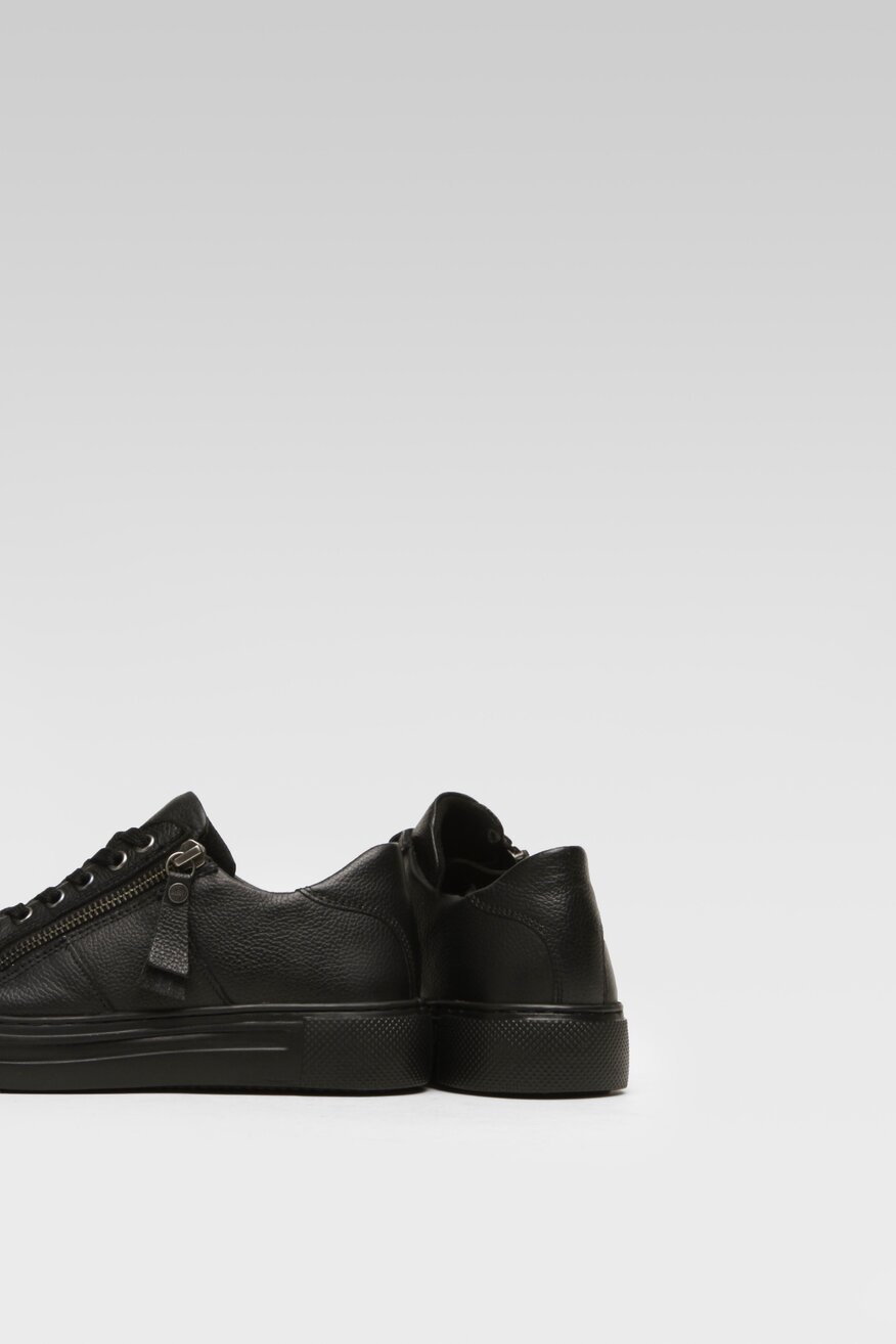 
                Кросівки Lasocki ЧОРНИЙ - 5904862500348