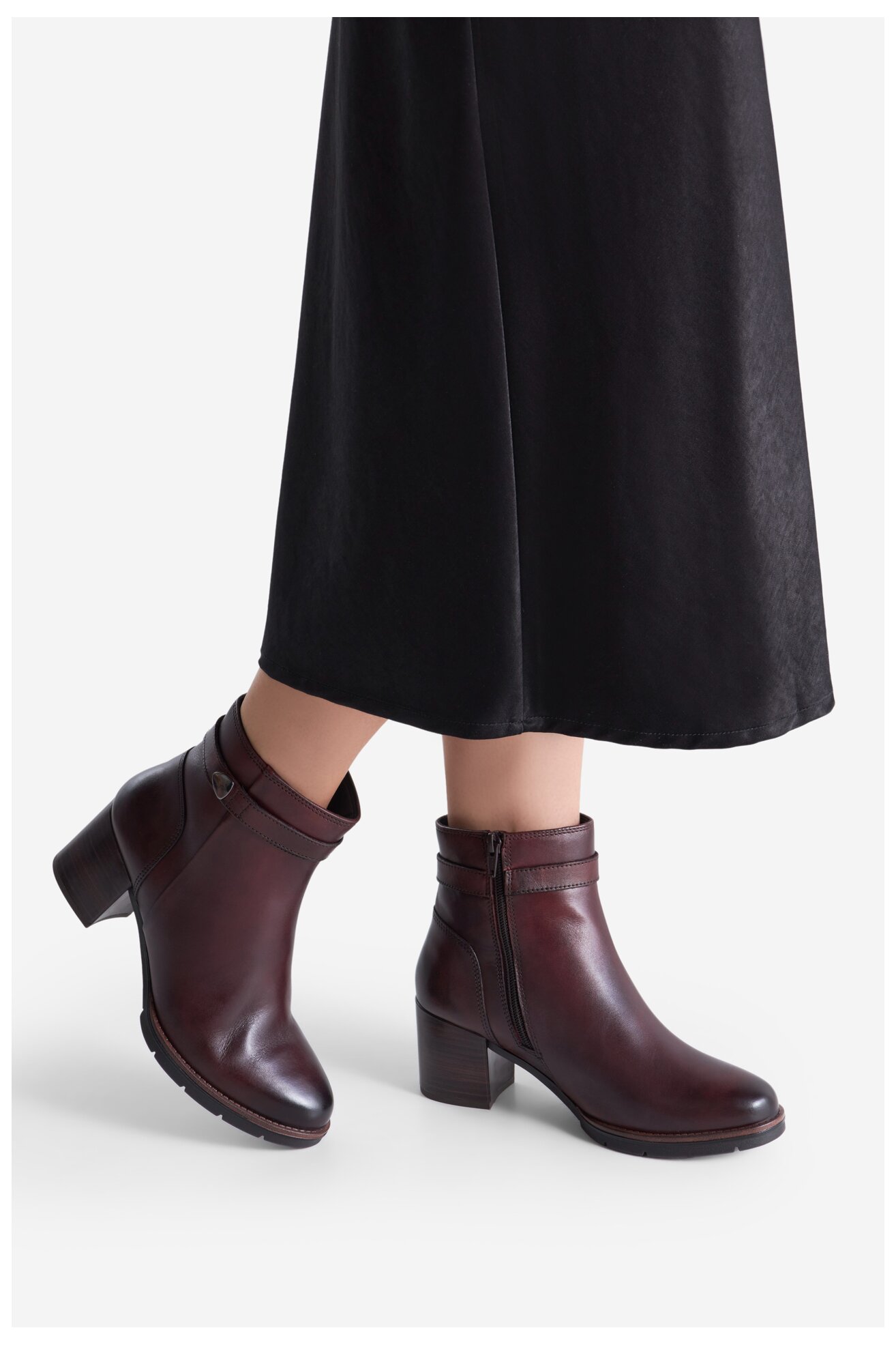 Kratke čizme Lasocki WB-TATIANA-26 BORDO