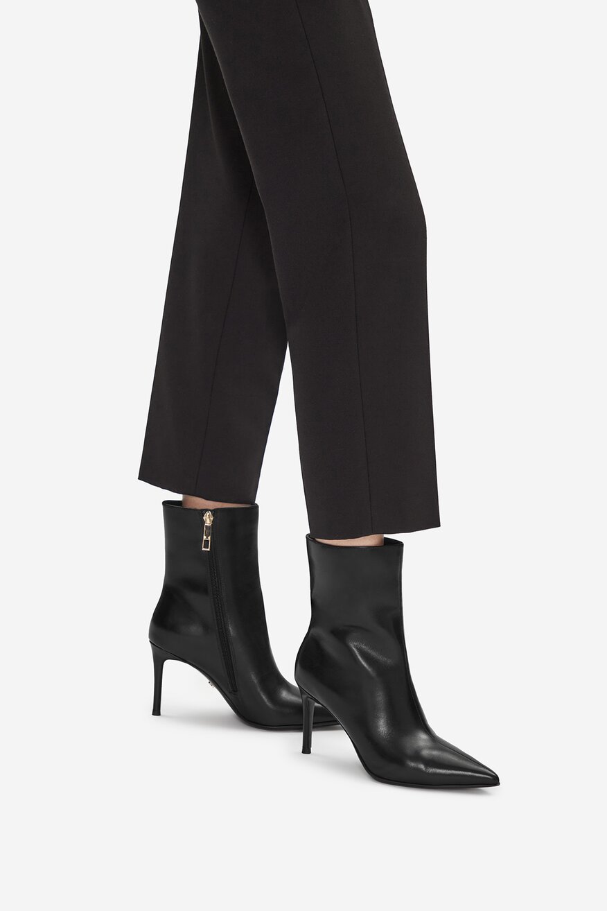 
                Ботильйони Gino Rossi ЧОРНИЙ - 5906751409954