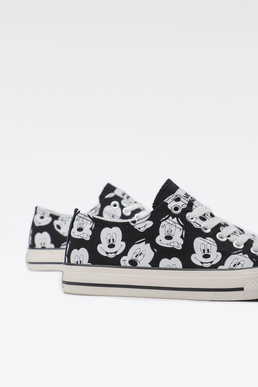 Mickey&Friends - Trampki z printem czarne - 5903698307107