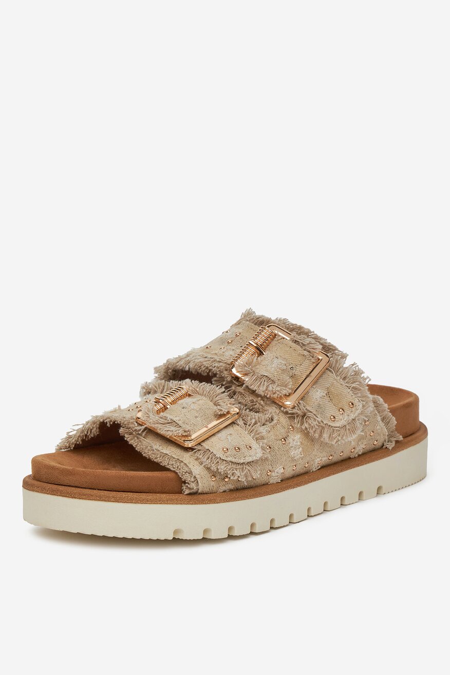 
                Mustang - Klapki - 5906751035481