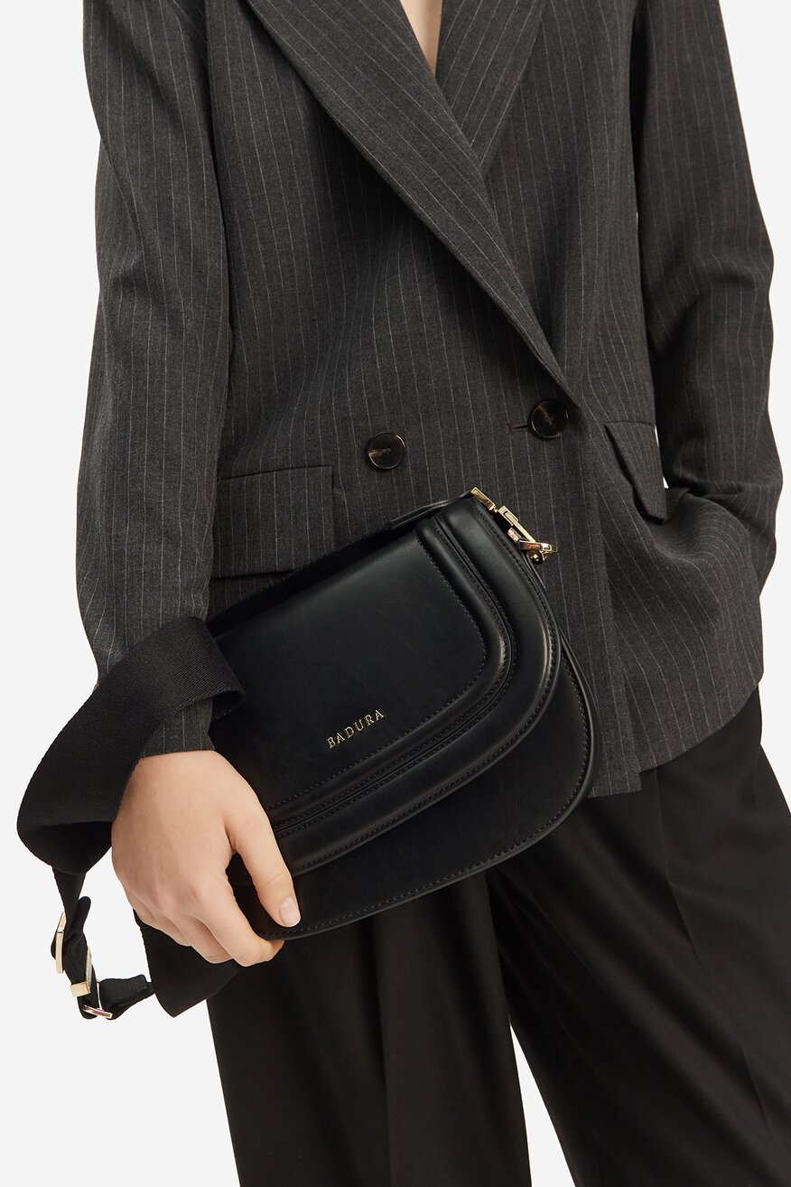 
                Дамска чанта Badura ЧЕРЕН - 5904862341125