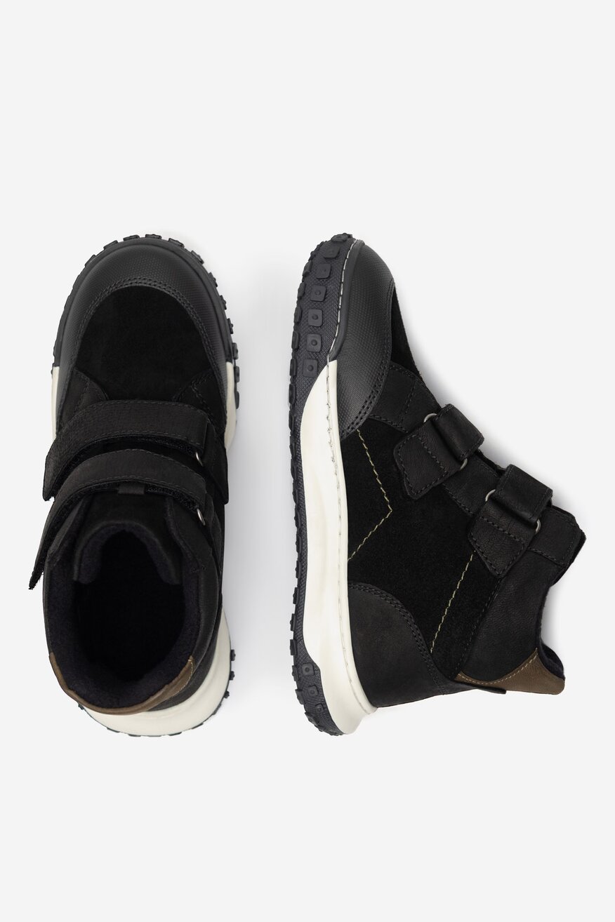 
                Šněrovací vyšší obuv Lasocki Young ČERNÁ - 5905588773740