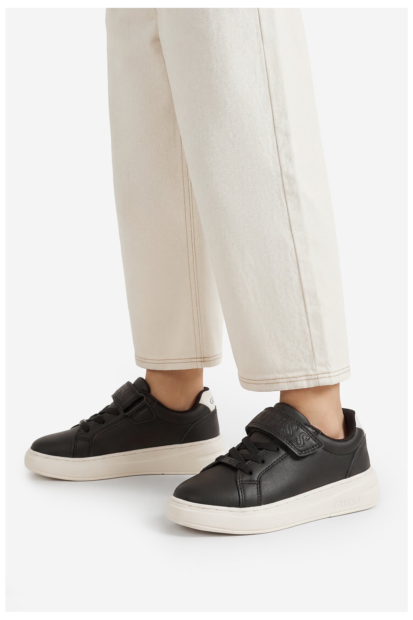 Patike GUESS CEO-25KC1009 CRNA