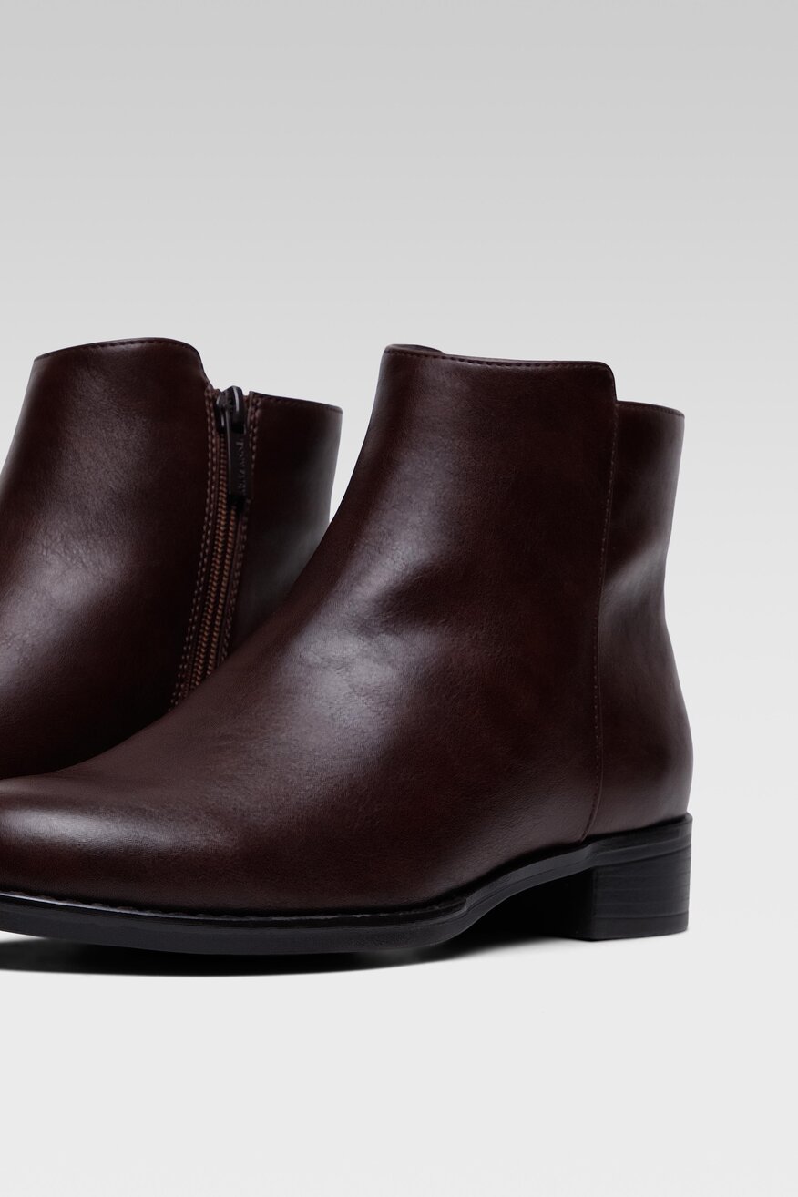 
                Jenny Fairy - Botki brązowe z suwakiem - 5903698755038