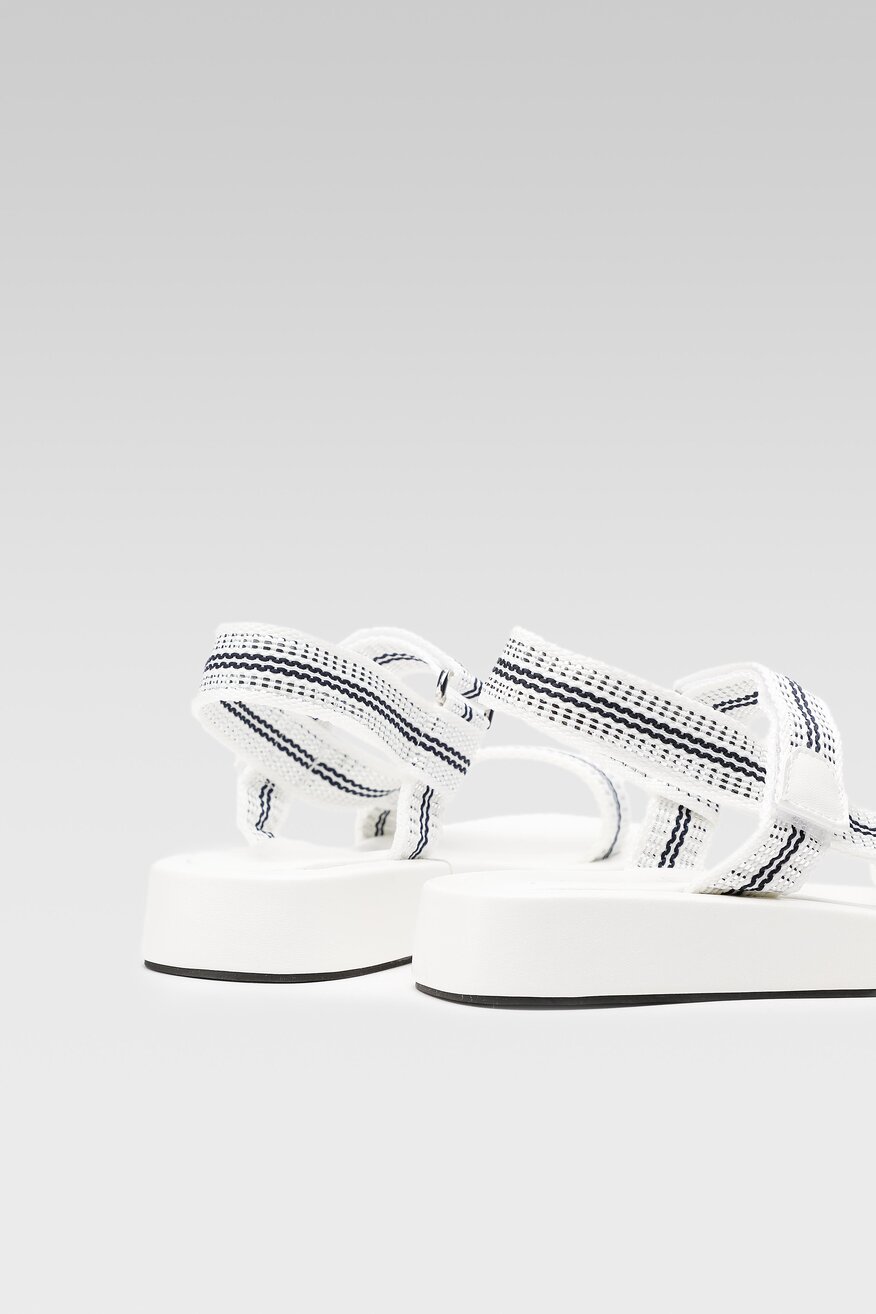 
                Jenny Fairy - Sandały - 5904248720537