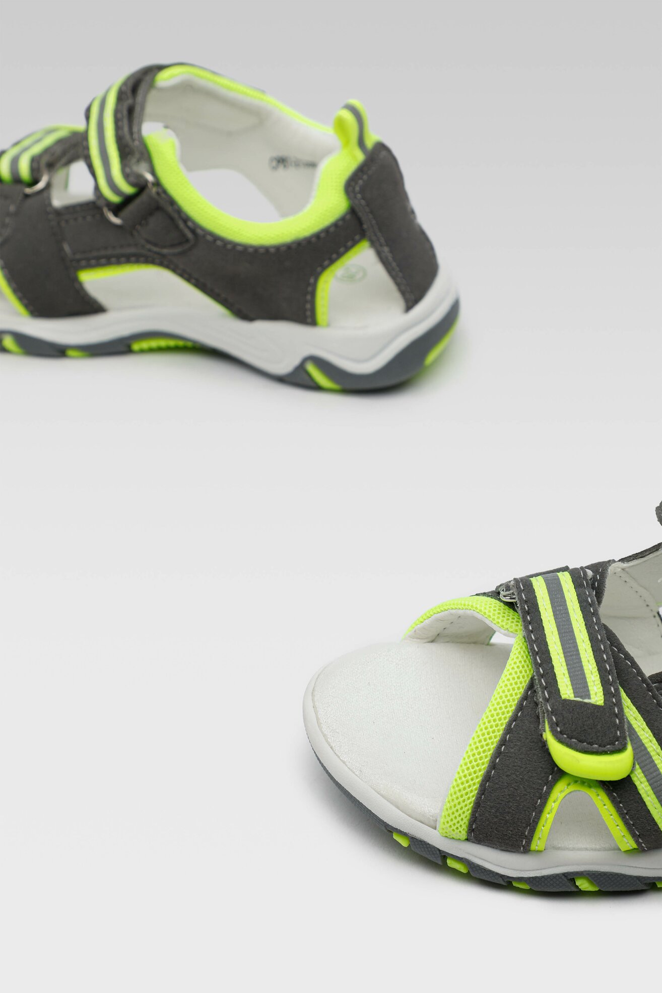 Сандалі Sprandi CP81-21356(IV)CH СІРИЙ