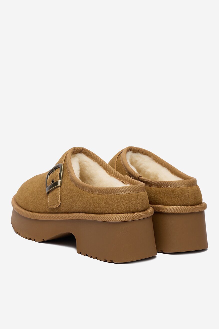 
                Papuci de casă Jenny CREM - 5906751428092