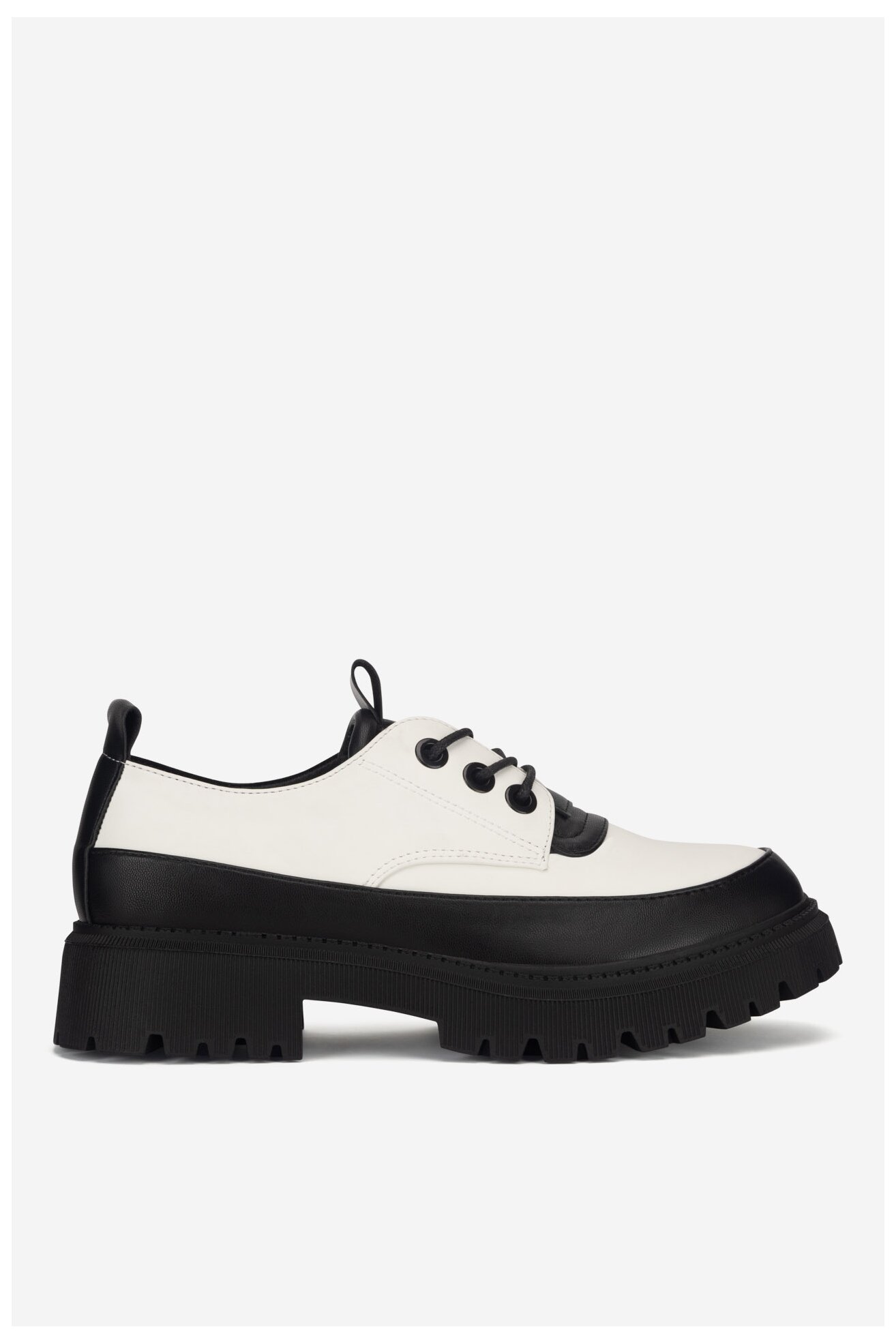 Półbuty DeeZee WS5875-10 Biały