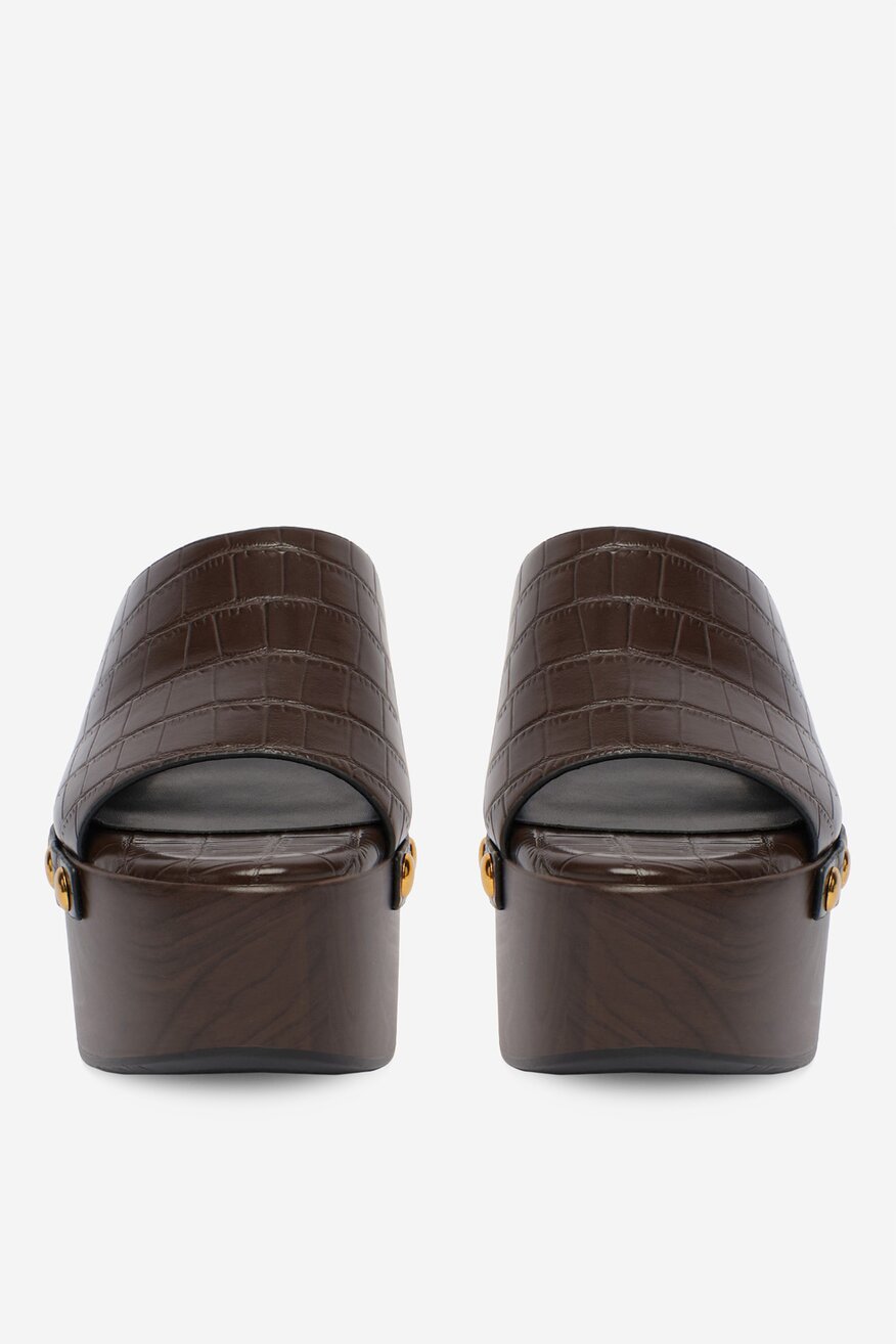 
                Шльопанець DeeZee КОРИЧНЕВИЙ - 5907964007982