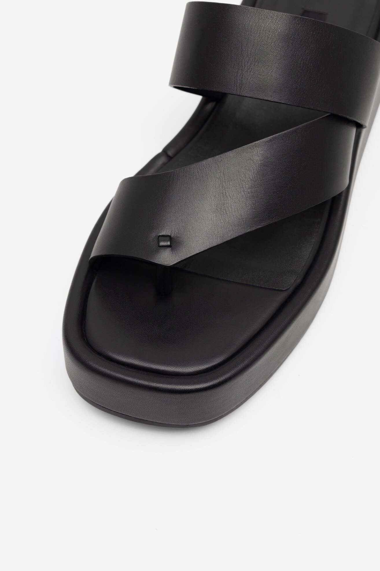 Klapki Gino Rossi PACIANA-32289 Czarny