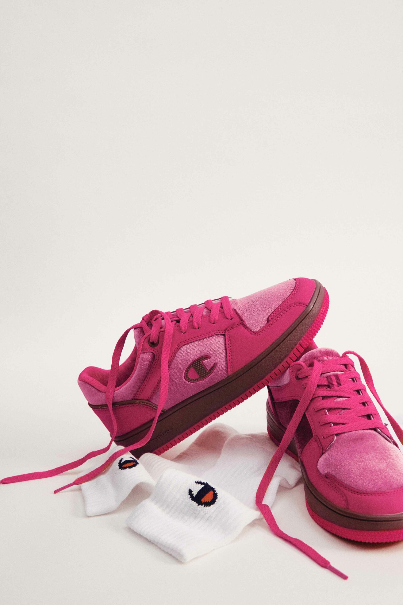 Sportovní obuv Champion REBOUND 2.0 LOW VELVET S11725-PS017 RŮŽOVÁ