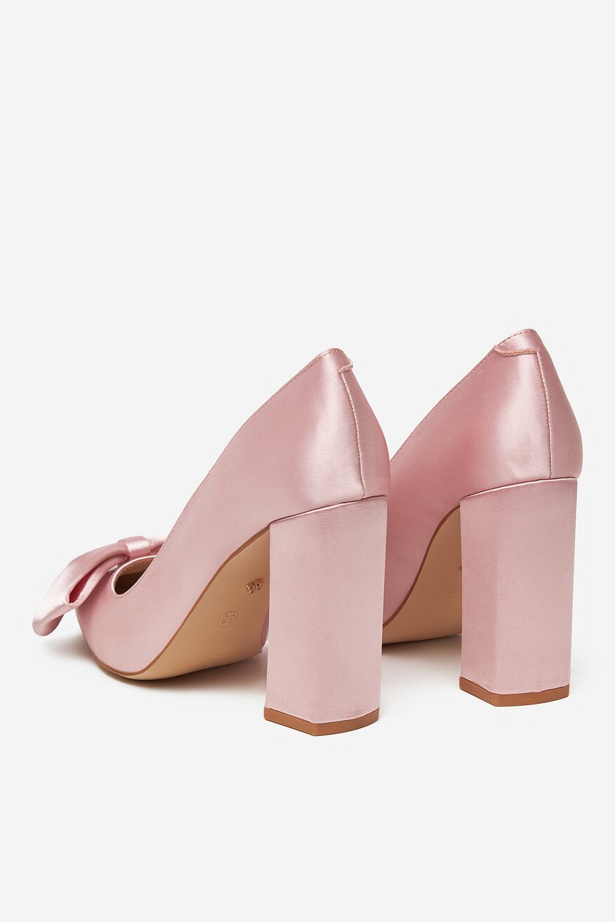 
                Pantofi cu toc DeeZee ROZ - 5906751082508