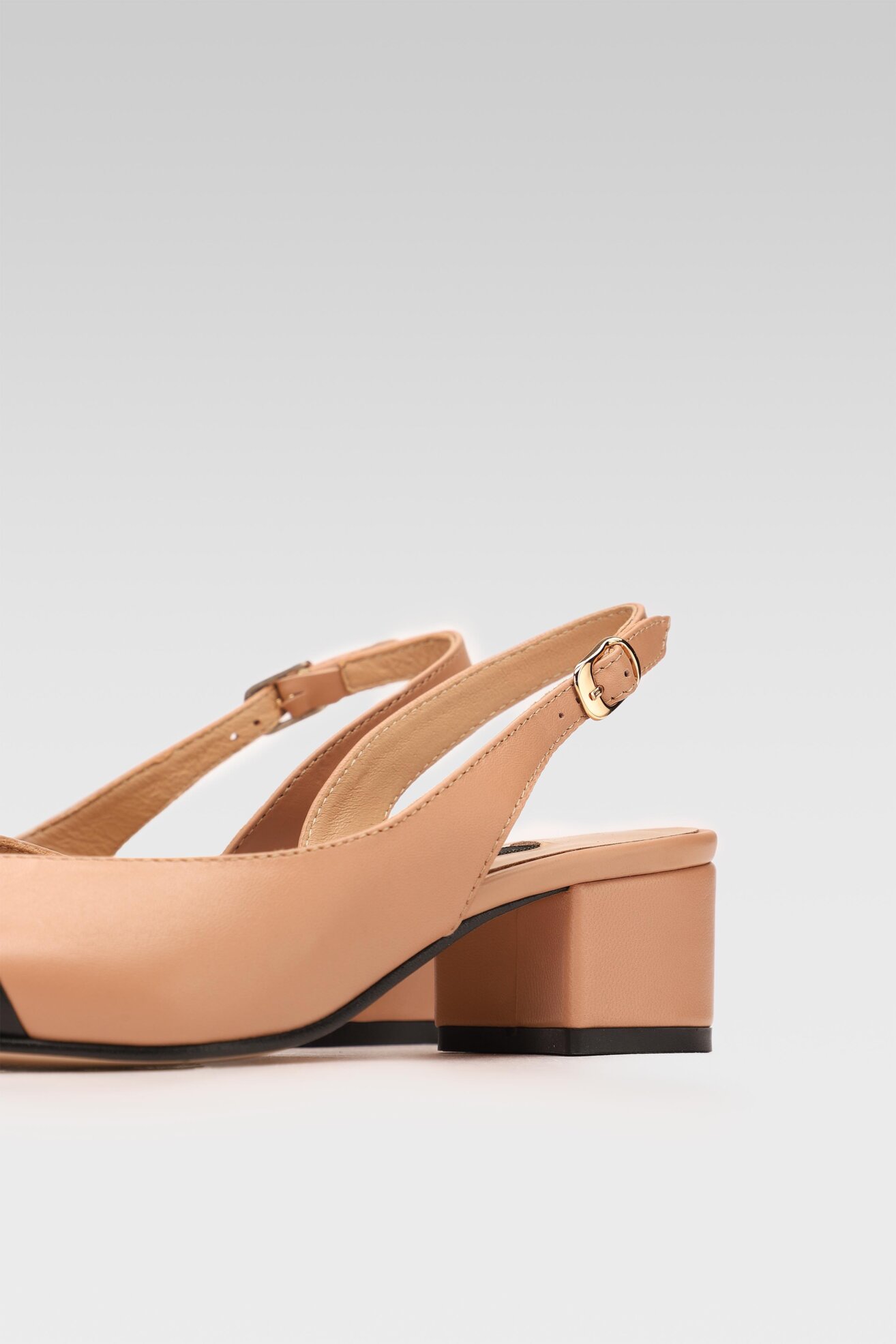 Czółenka Gino Rossi 4893-01 Beżowy