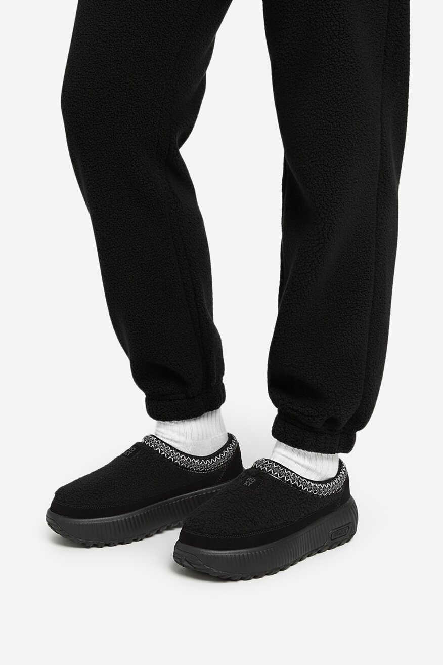 
                        Боти ROXY CEO-V12-1038 ЧЕРЕН - 5906751447017