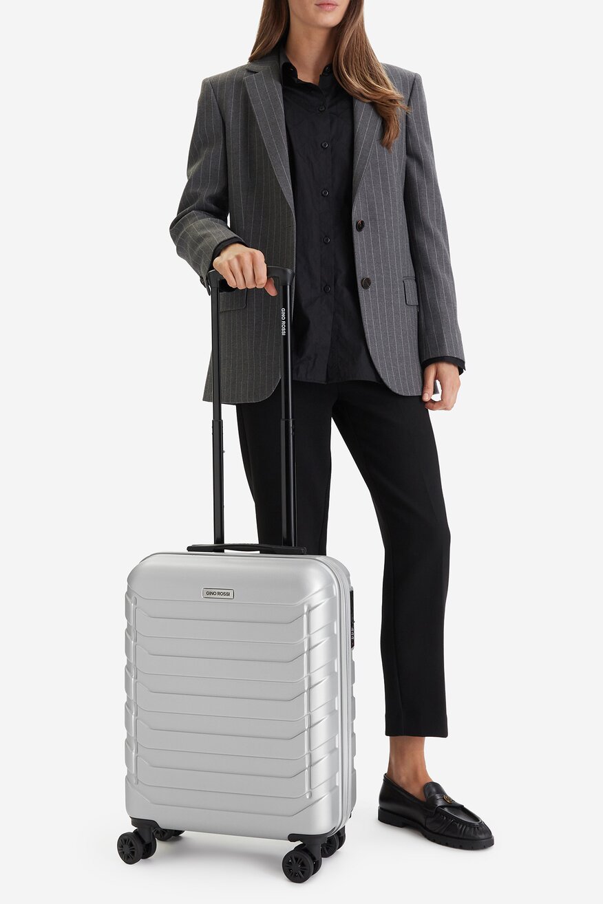 
                Kofer Gino Rossi SREBRNA - 5906751612255