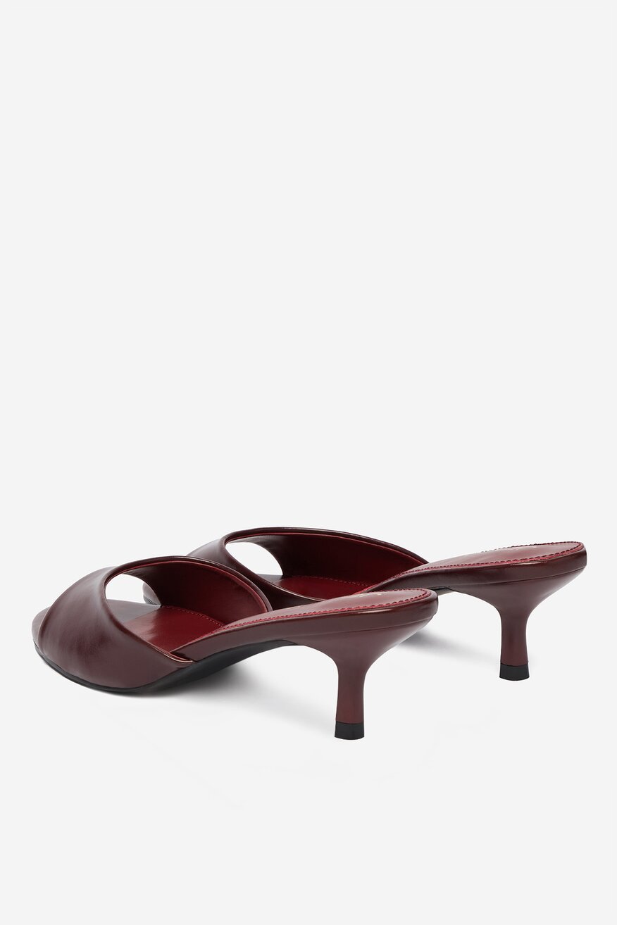 
                Шльопанець Jenny БОРДОВИЙ - 5906751982594