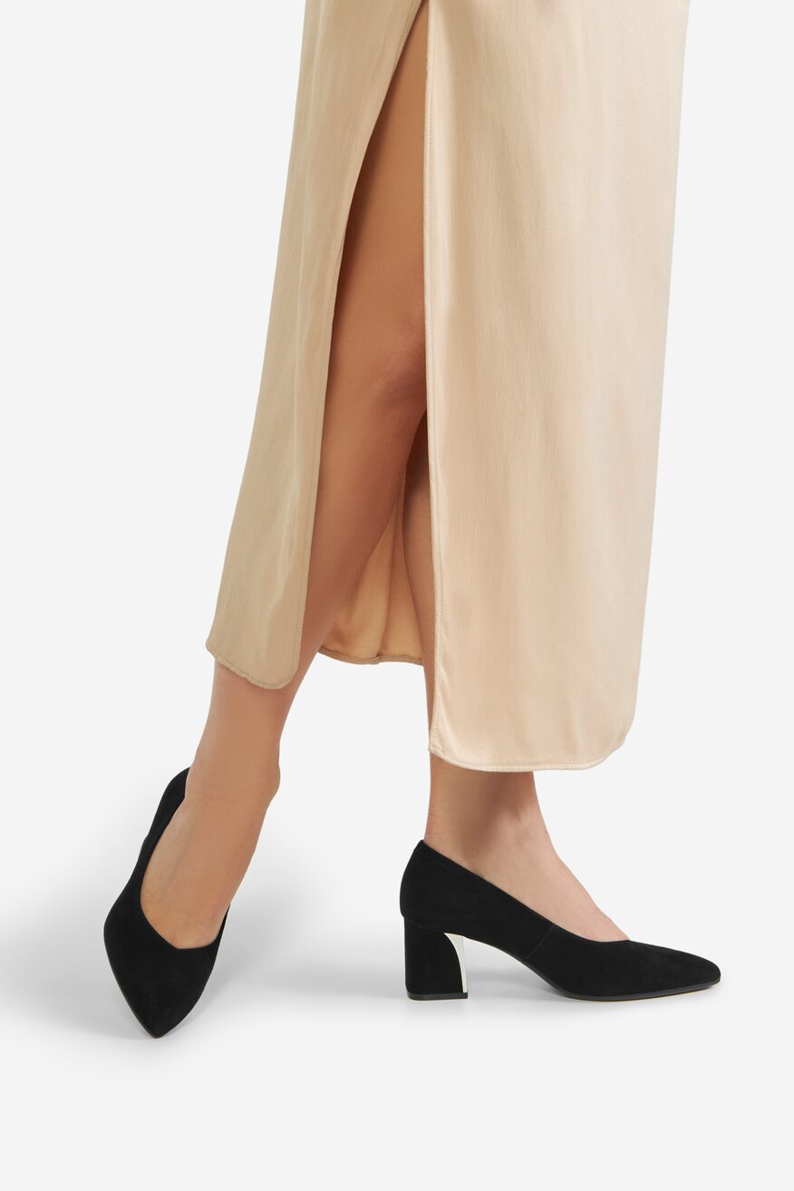 
                Cipele na štiklu Lasocki CRNA - 5903419945892