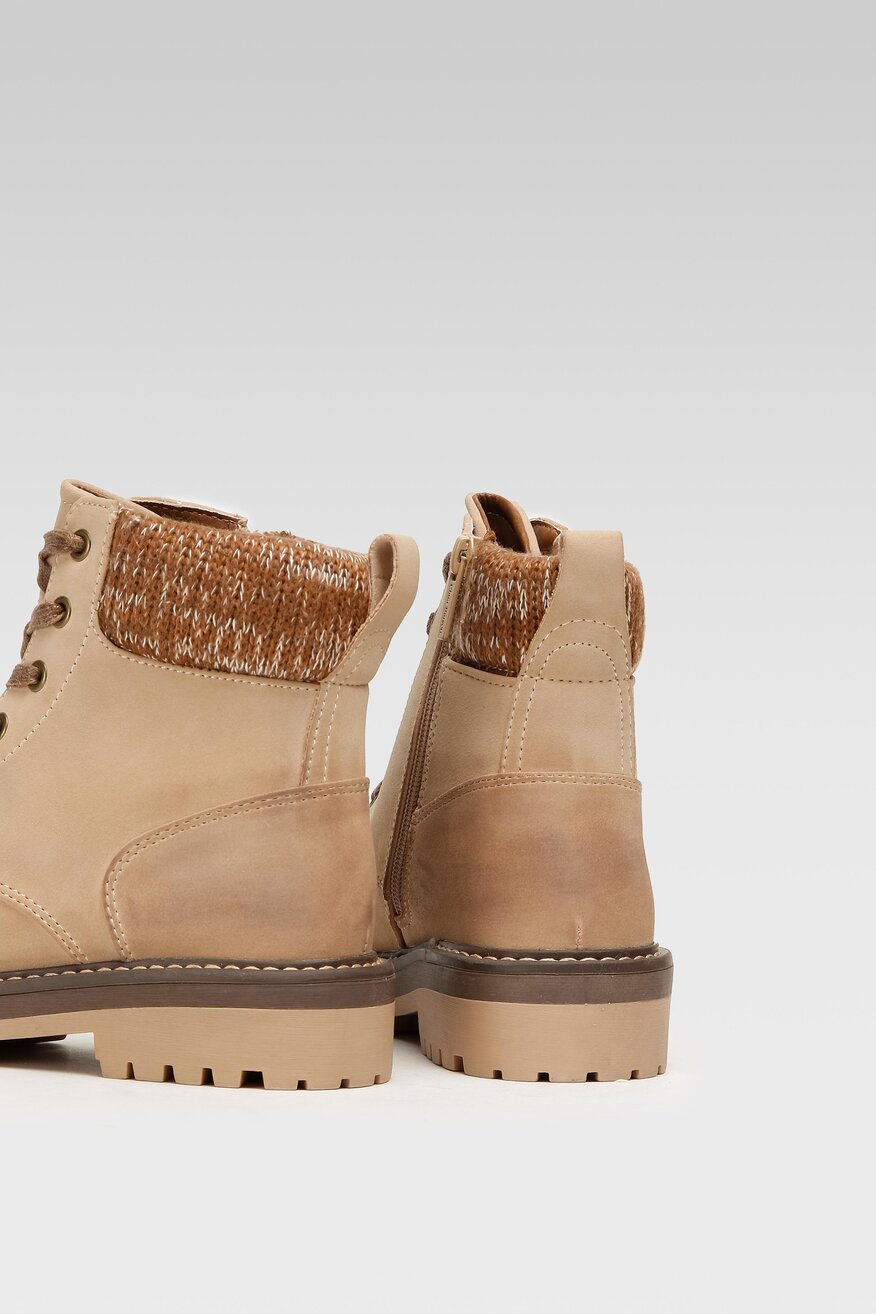 
                Bocanci Clara Barson BEJ - 5904862250649