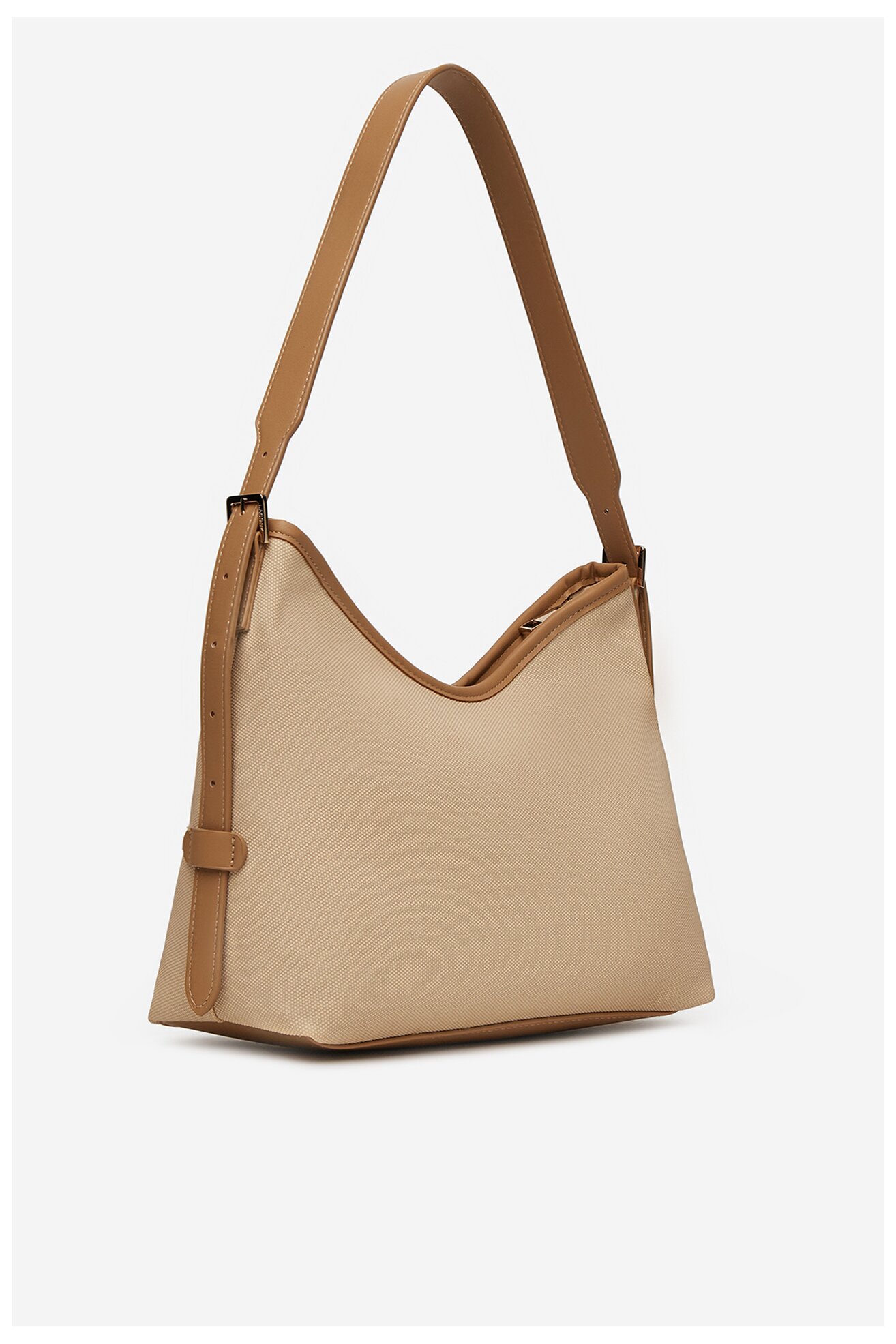 Дамска чанта Lasocki LSK-O-003-07 БЕЖОВ